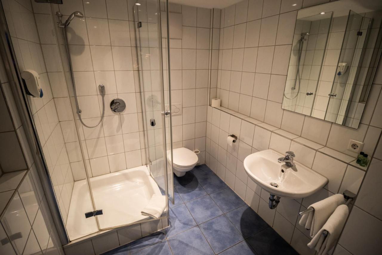 Hotel Gasthof Roessle Weingarten  Dış mekan fotoğraf