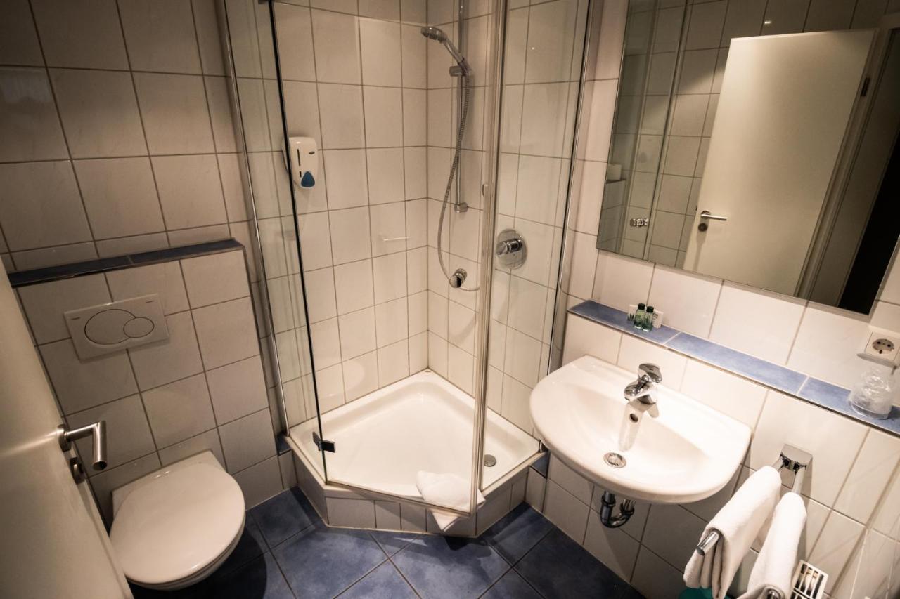 Hotel Gasthof Roessle Weingarten  Dış mekan fotoğraf