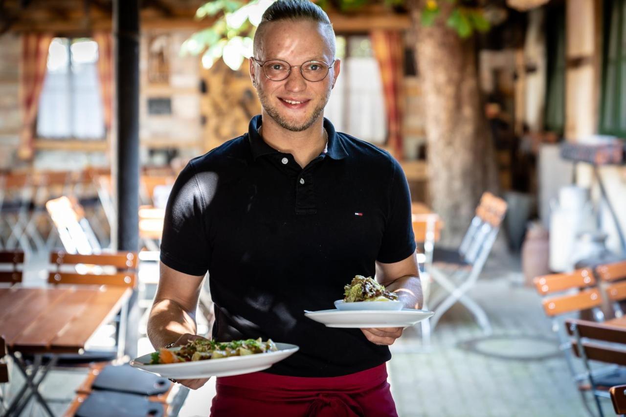 Hotel Gasthof Roessle Weingarten  Dış mekan fotoğraf